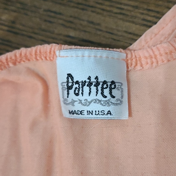 🤩 Vintage peachy orange pant and tank set! - Picture 8 of 8